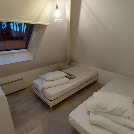 펜션 800m Mer- La Maison Sous Les Pins-renovee 2024 *