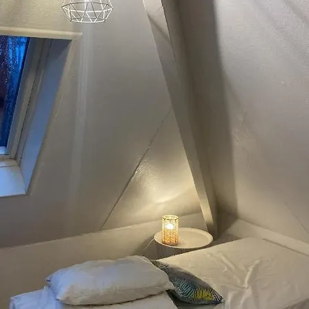 800m Mer- La Maison Sous Les Pins-renovee 2024 펜션